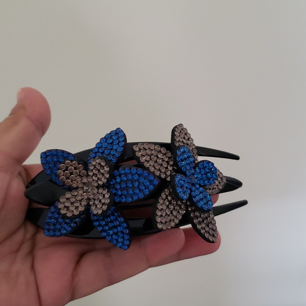 Large hair clip